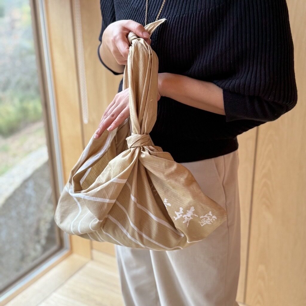 Zenbo原創“半榻榻米包袱皮”