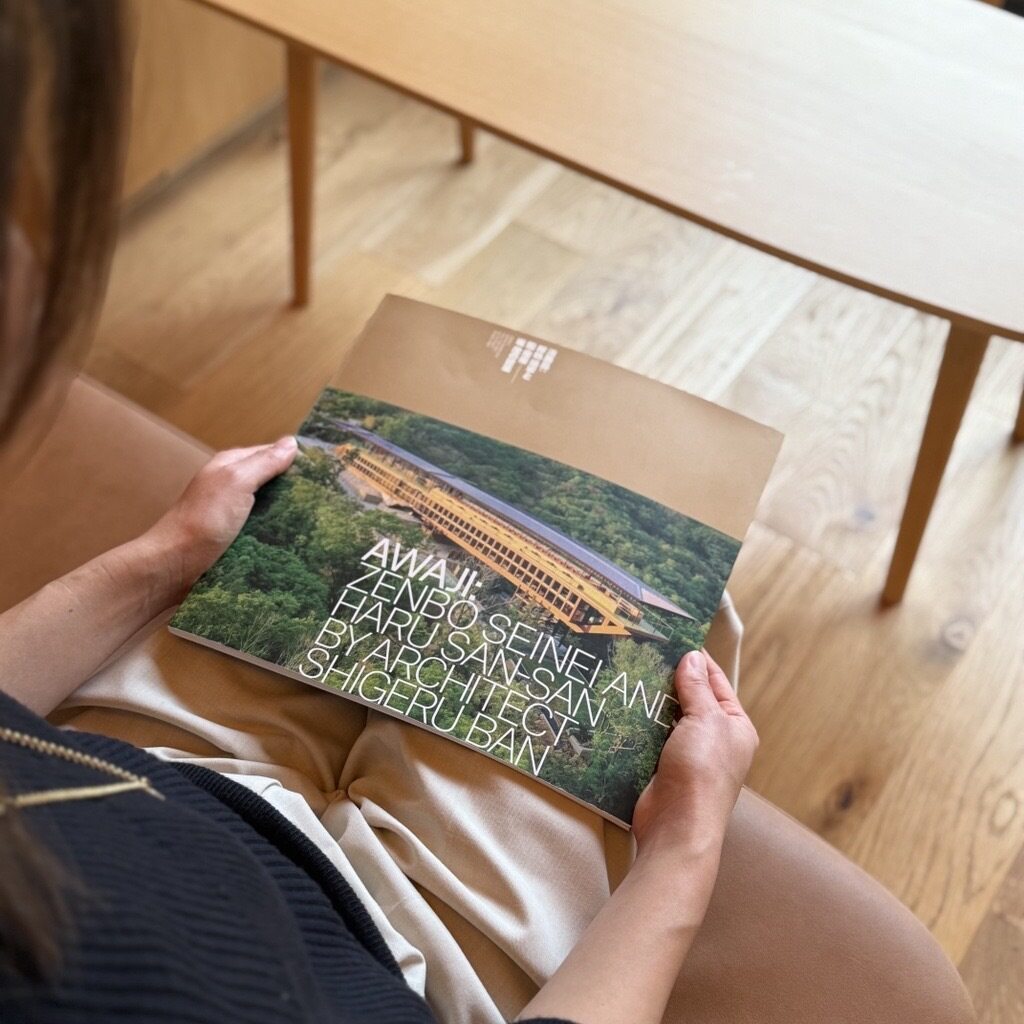 ZENBO PHOTO BOOK 『淡路島 : 禅坊靖寧と陽・燦燦 ―坂 茂 の建築』